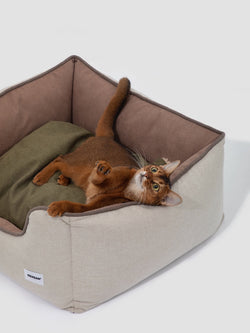 All-Season Pet Bed